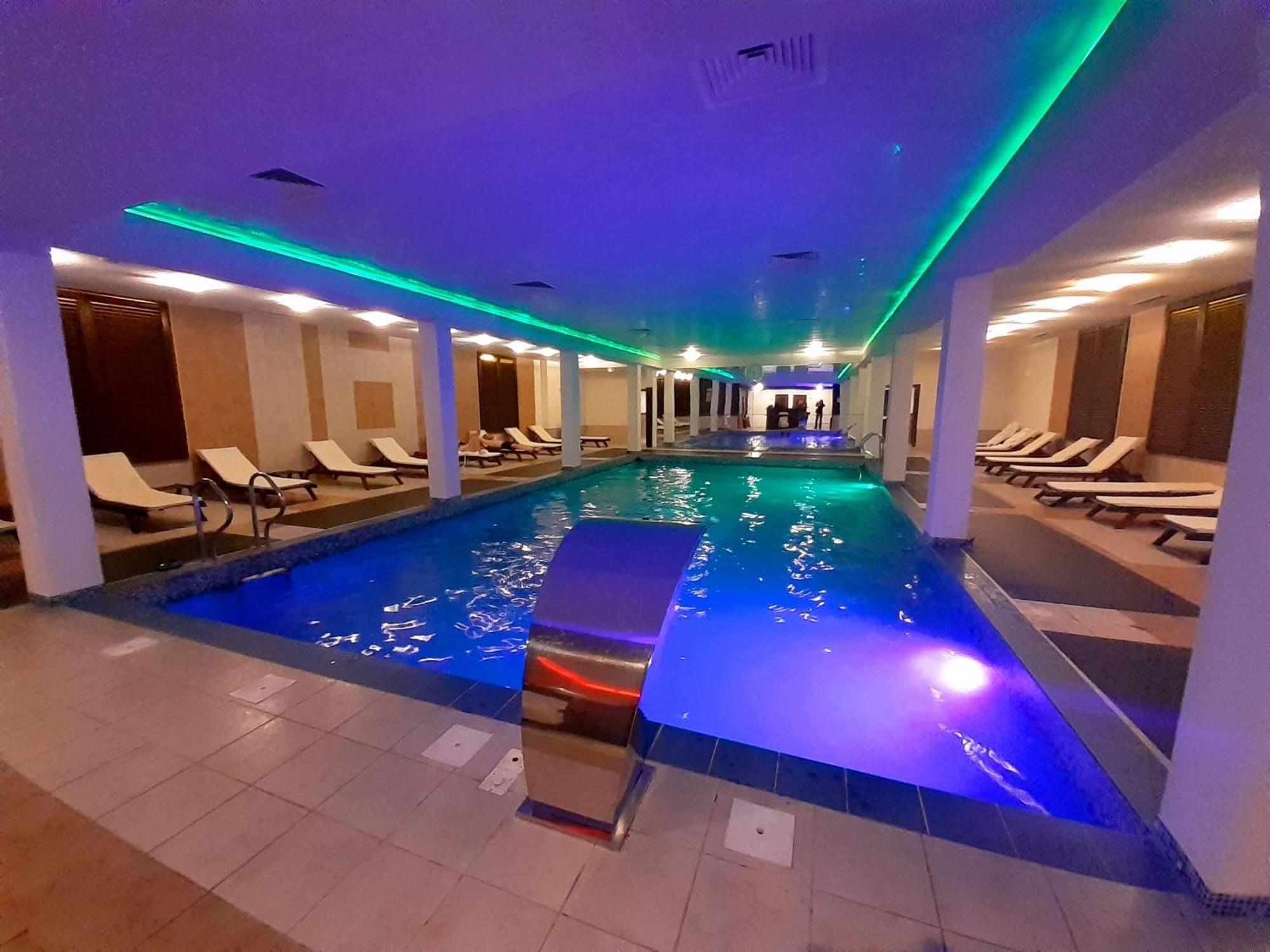 Elegant Studio In Top Bansko Location - Ski & Relax By Flat Mаnager Buitenkant foto